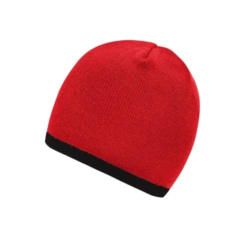 Beanie with Contrasting Border