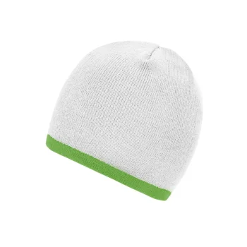 Beanie with Contrasting Border