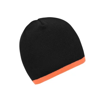 Beanie with Contrasting Border