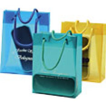 Borsa  shopping translucida pratica ed elegante.