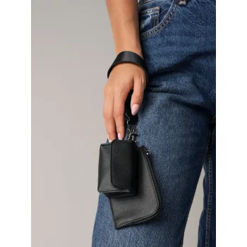 Boutique Pouch Wristlet