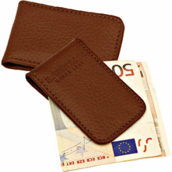 Fermasoldi "WRC" con calamita in pelle cognac,  rifiniture in tinta. Confezione in scatola.