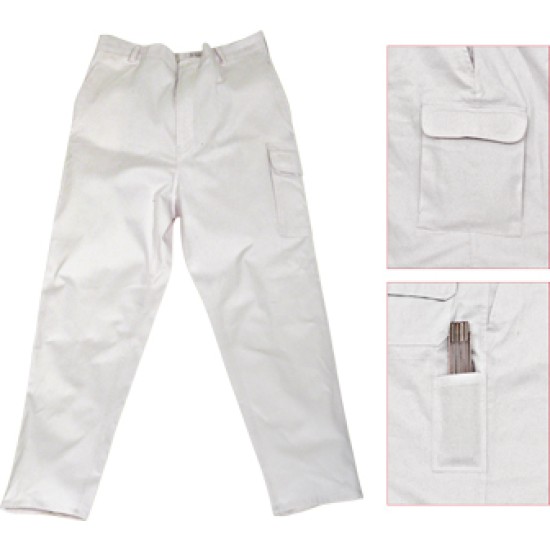 Pantalone imbianchino in colore bianco.