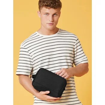 Recycled Essentials Wash Bag