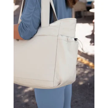 Studio Oversized Tote
